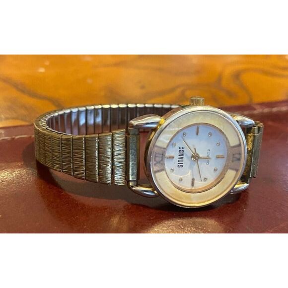 VTG women's Gitano Watch, Gold Tone with MOP Bezel, Expansion Band - Picture 1 of 2